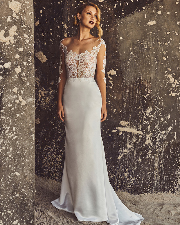 The Ellen gown from The Luxury Collection // See the full Elbeth Gillis 2017 Collection on onefabday.com