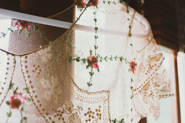 Beautiful vintage Ginninderry Homestead real wedding // onefabday.com