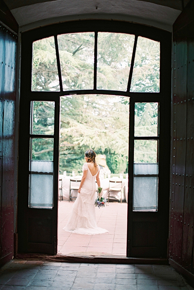 Beautiful Outdoor Wedding in Barcelona by En Route Photography // onefabday.com