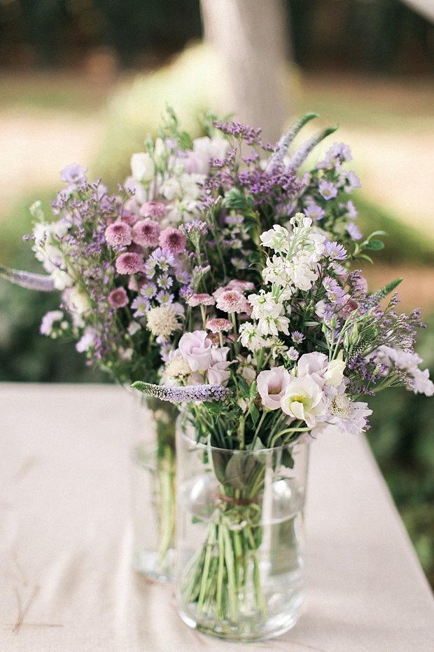 Beautiful Outdoor Wedding in Barcelona by En Route Photography // onefabday.com