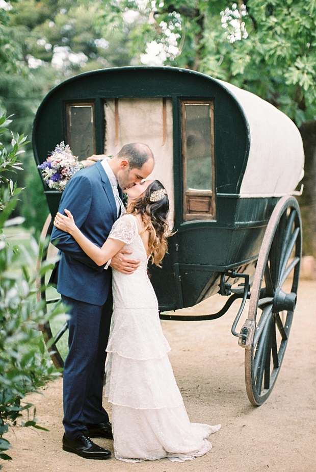 Beautiful Outdoor Wedding in Barcelona by En Route Photography // onefabday.com