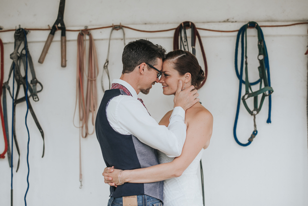 Beautiful Boho-Barn Wedding by Regina The Photographer / onefabday.com