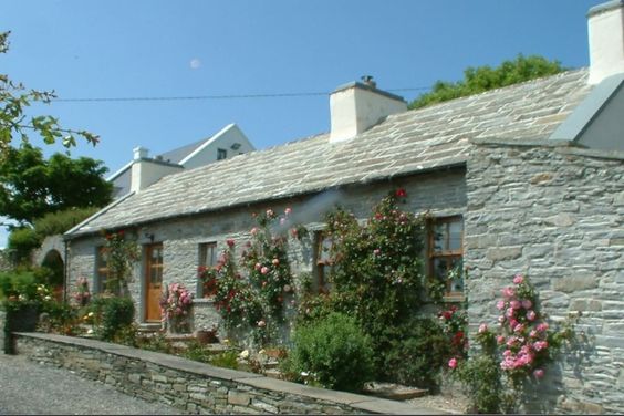 Irelands Most Romantic Cottages // See them all on onefabday.com