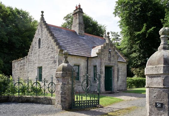 Irelands Most Romantic Cottages // See them all on onefabday-com.go-vip.net