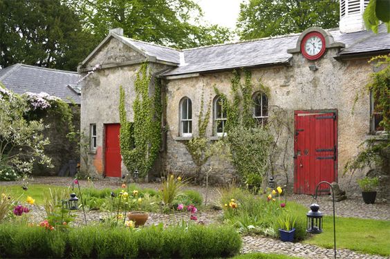 Irelands Most Romantic Cottages // See them all on onefabday.com