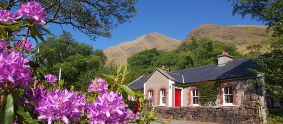 Irelands Most Romantic Cottages // See them all on onefabday.com