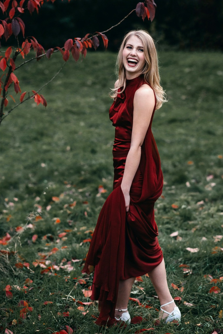 Beautiful red wedding dress inspiration for the daring bride! onefabday.com