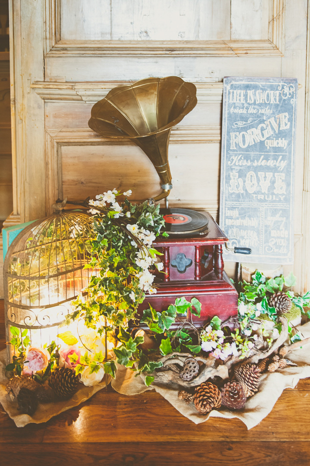 Vintage Inspired Cliff at Lyons real wedding by Kevin Morris Photography // onefabday.com