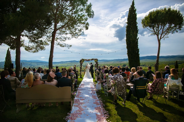 Beautiful Outdoor Wedding by David Bastianoni // onefabday.com