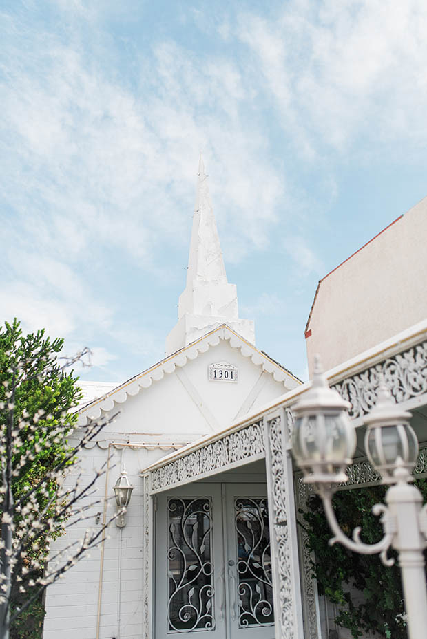 Retro Vegas Wedding at The Little White Chapel by Kristen Kay Photography // see it all on onefabday.com 