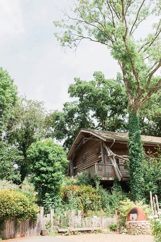 Pretty English Country Wedding by Victoria JK Lamburn Photography // onefabday.com