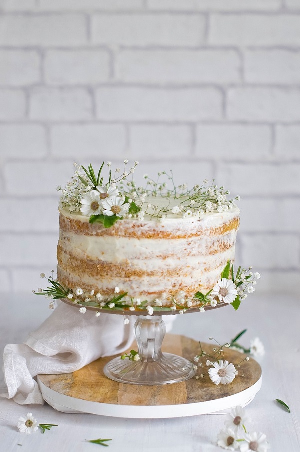 Naked Wedding Cake