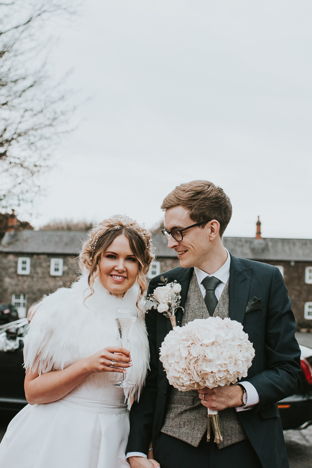 Winter Virginia Park Lodge Wedding by Louise Scott Photography // onefabday.com