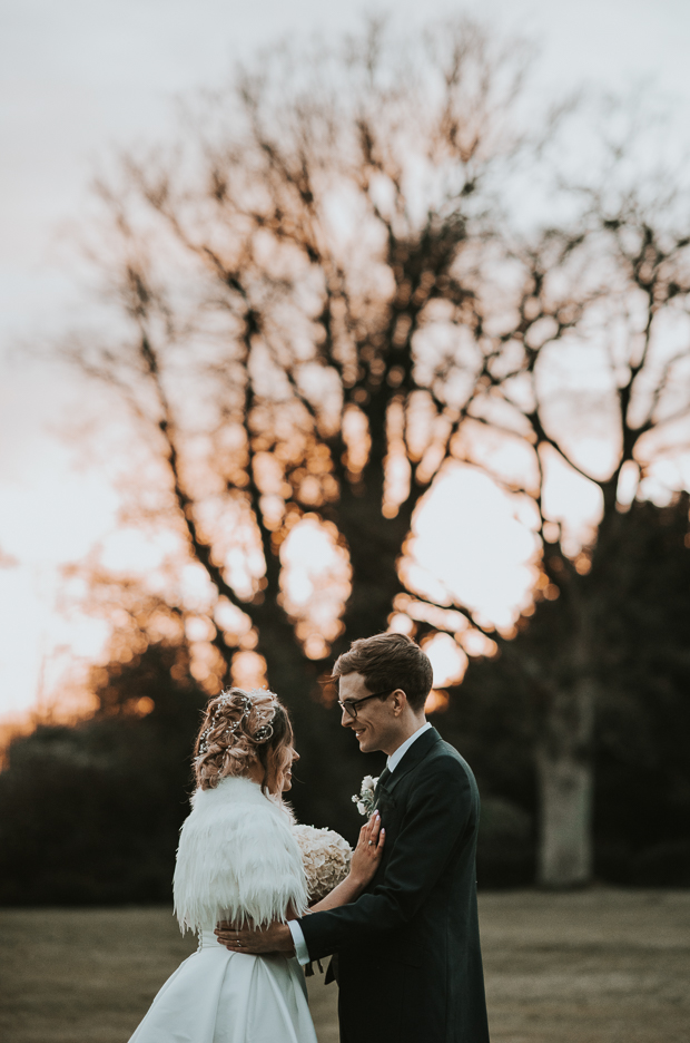 Winter Virginia Park Lodge Wedding by Louise Scott Photography // onefabday.com