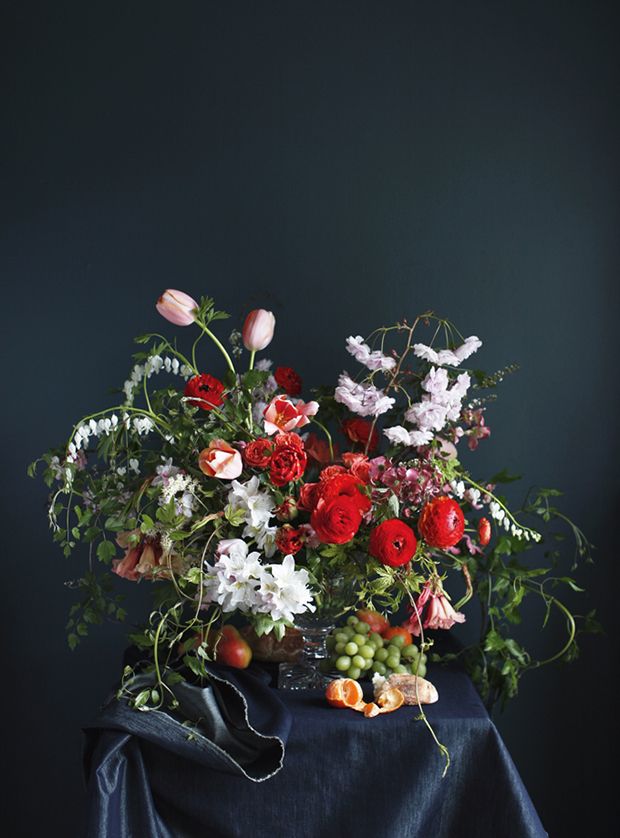 22 Gorgeous Oversized Floral Centrepieces // see them all on onefabday.com