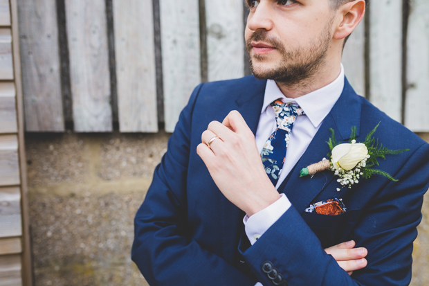 Beautiful Barn Wedding by Beard and Mane Photography // onefabday.com