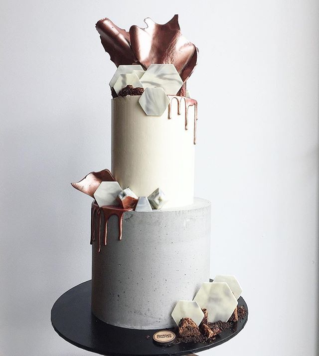 15 Chic Concrete Wedding Cakes // see them all on onefabday.com