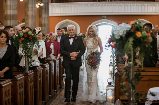 Virginia Park Lodge Wedding by Elaine Barker Photography | onefabday.com