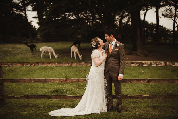 Rustic Segrave Barns wedding by Tomasz Kornas | onefabday.com