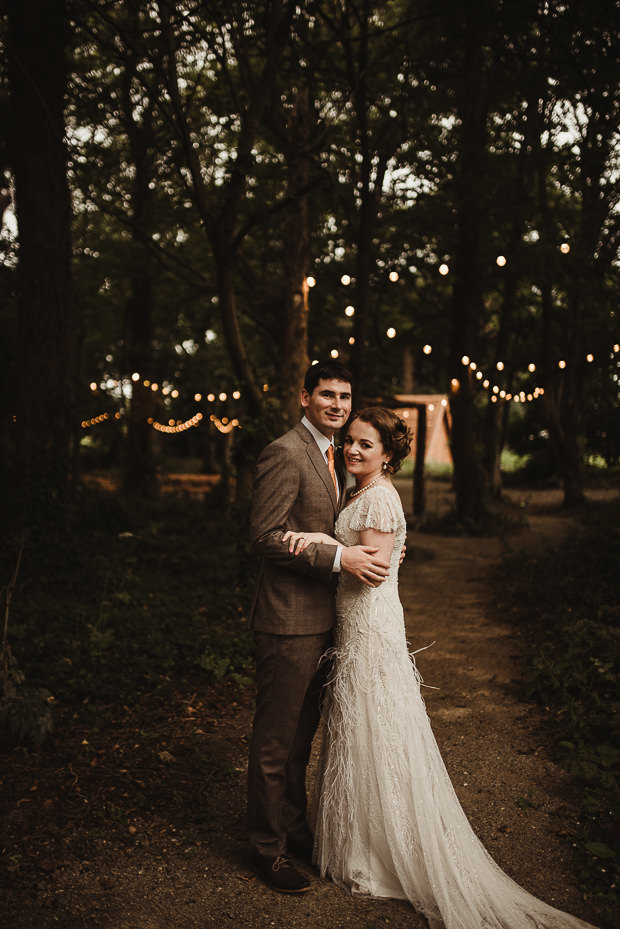 Rustic Segrave Barns wedding by Tomasz Kornas | onefabday.com