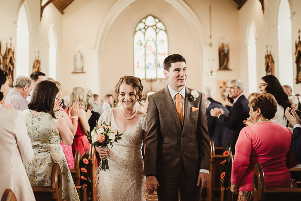 Rustic Segrave Barns wedding by Tomasz Kornas | onefabday.com