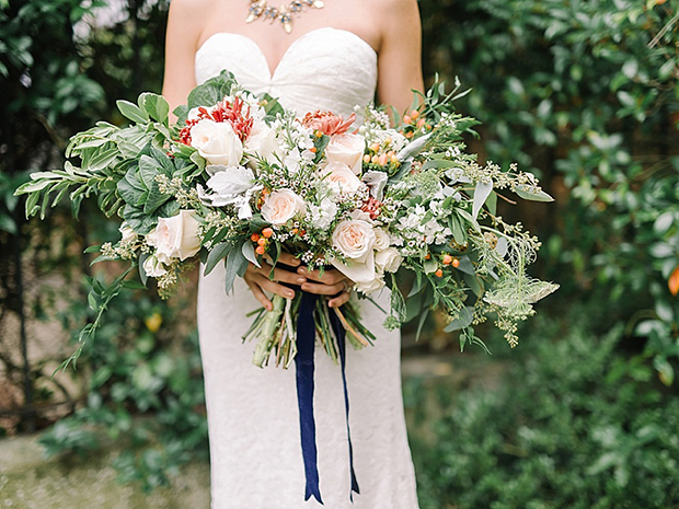 Bouquets with the Wow Factor: 21 Oversized Bridal Bouquets | onefabday.com