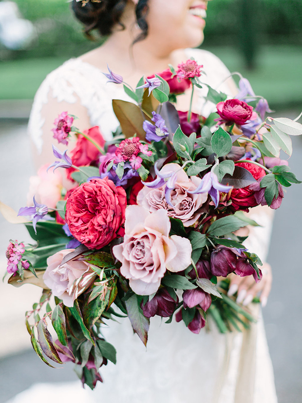 Bouquets with the Wow Factor: 21 Oversized Bridal Bouquets | onefabday.com