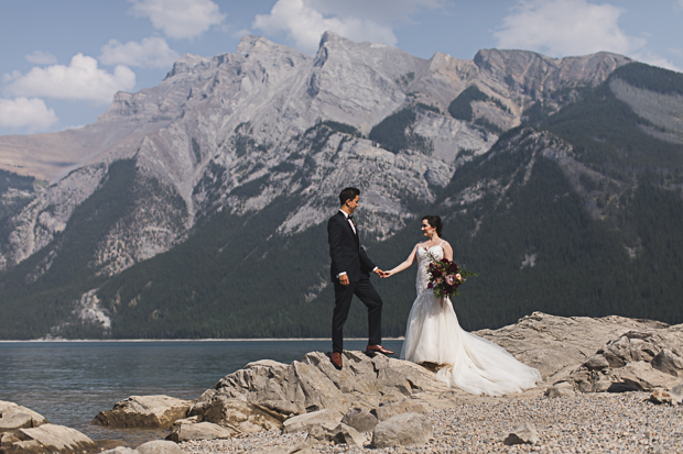 Tunnel Mountain Reservoir Wedding by Jill Coursen Photography | wwwonefabday.com