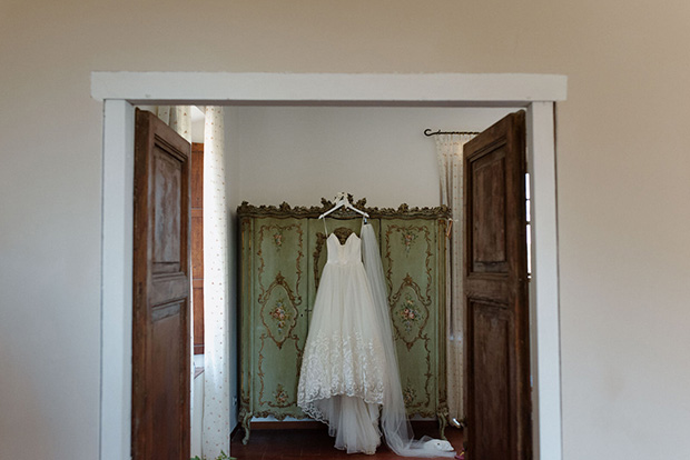 Italian destination wedding in Borgo di Tragliata