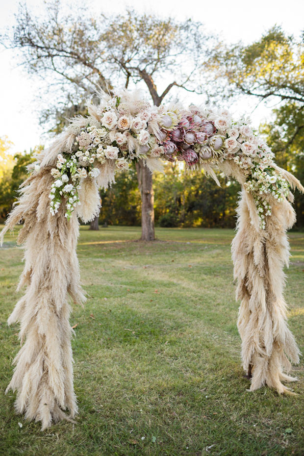 25 Ideas and Inspiration for using Pampas Grass for your wedding | see them all on onefabday.com