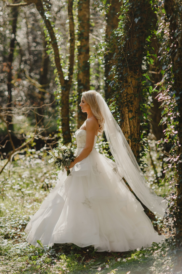 Beautiful Virginia Park Lodge wedding by Michelle Prunty | onefabday.com