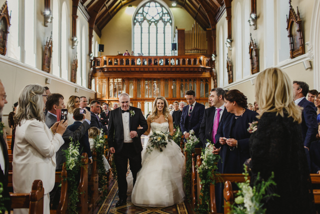 Beautiful Virginia Park Lodge wedding by Michelle Prunty | onefabday.com