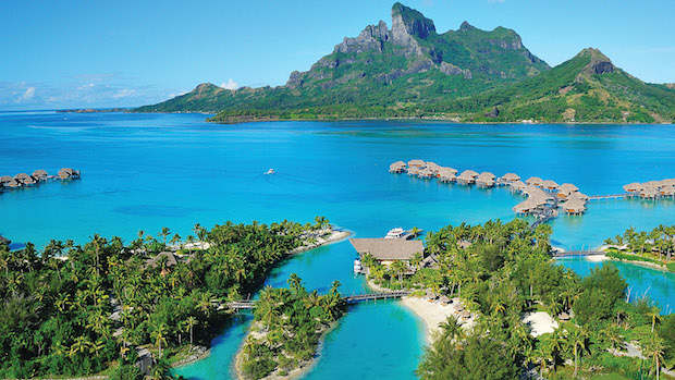 Hiking in Bora Bora