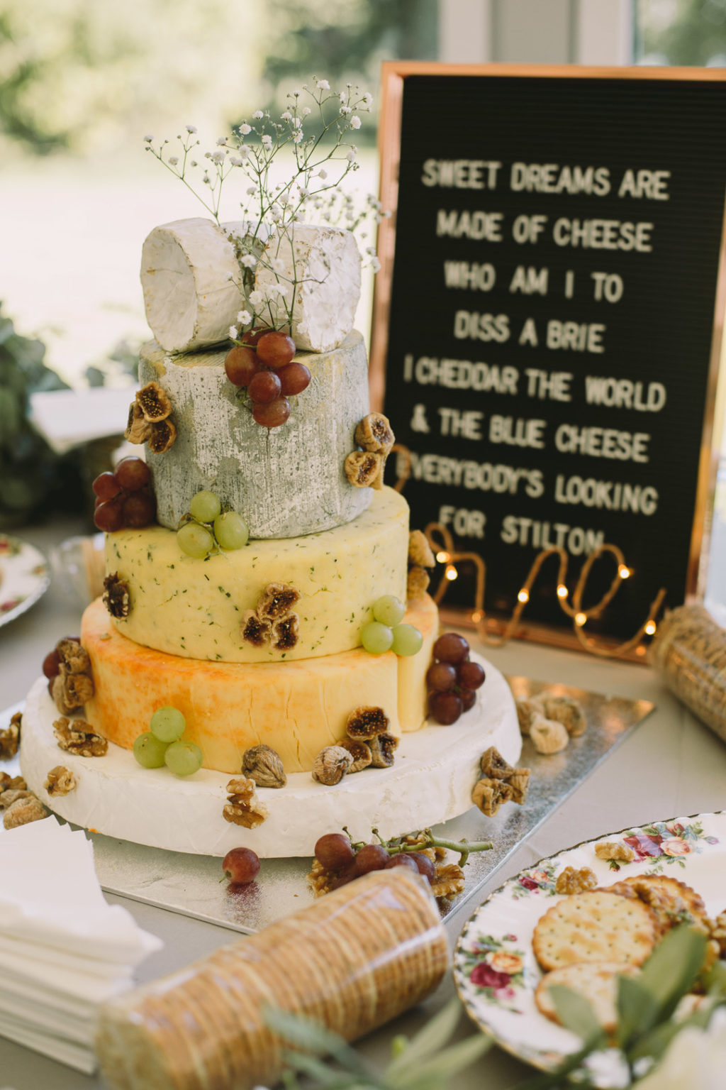 wedding cheese cake alternative wedding cake ideas (2)