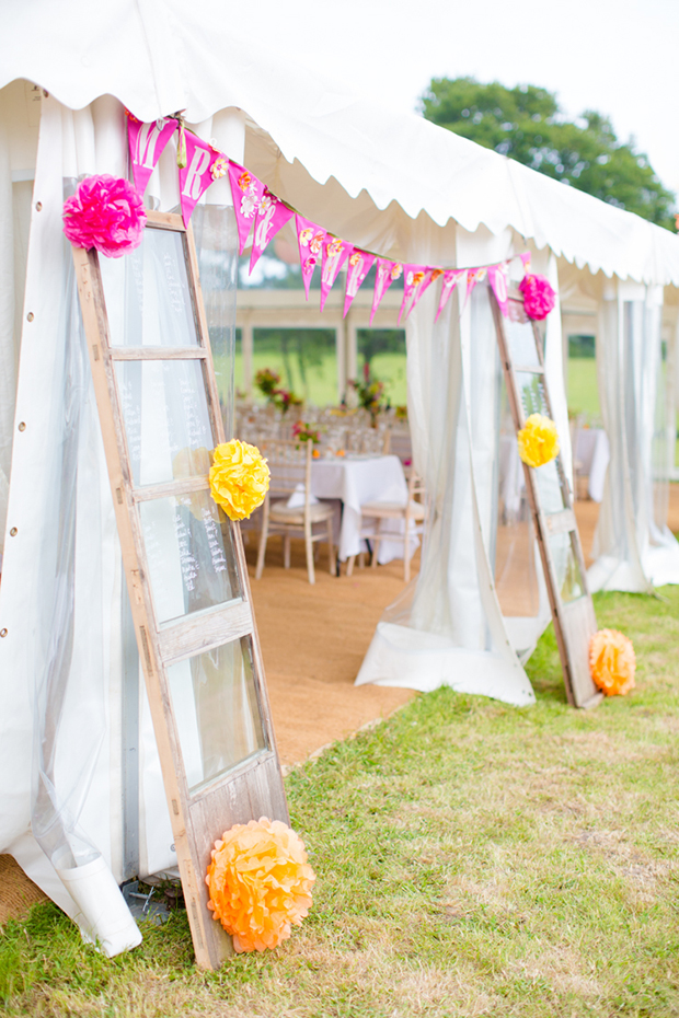 the cutest wedding decor EVER! Pom pom wedding inspiration | onefabday.com