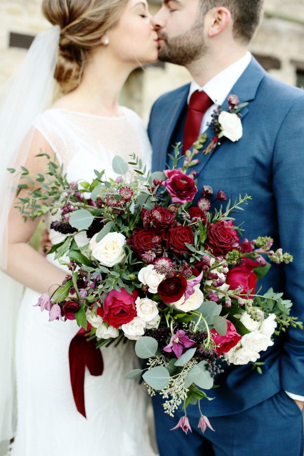 Winter Wedding Bridal Bouquets | onefabday.com