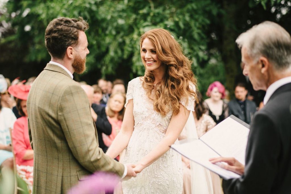 lakeside wedding ceremony, outdoor wedding ceremony ireland ballintubbert