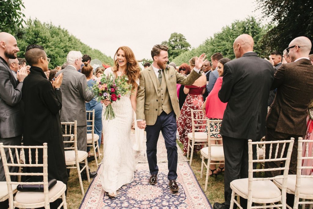 lakeside wedding ceremony, outdoor wedding ceremony ireland ballintubbert