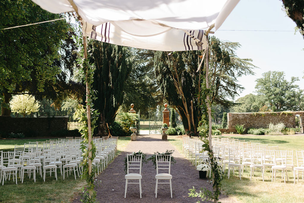 outdoor wedding ceremony