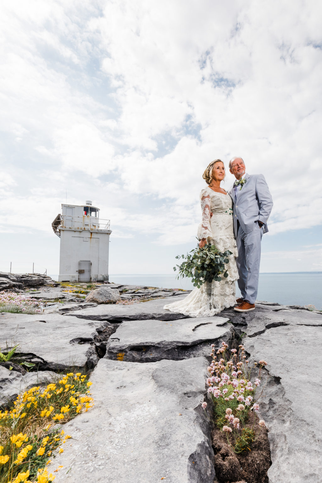 Romantic Irish elopement in Co. Clare, Irish castle elopement