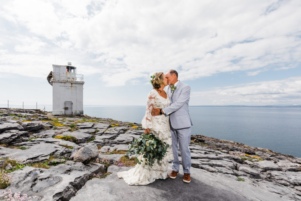 Romantic Irish elopement in Co. Clare