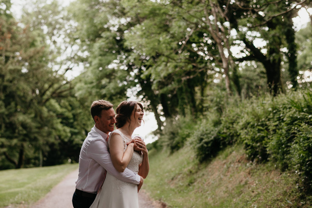 Garden Party wedding in Broadway Country House in Wales by Elaine Williams Photography (91)