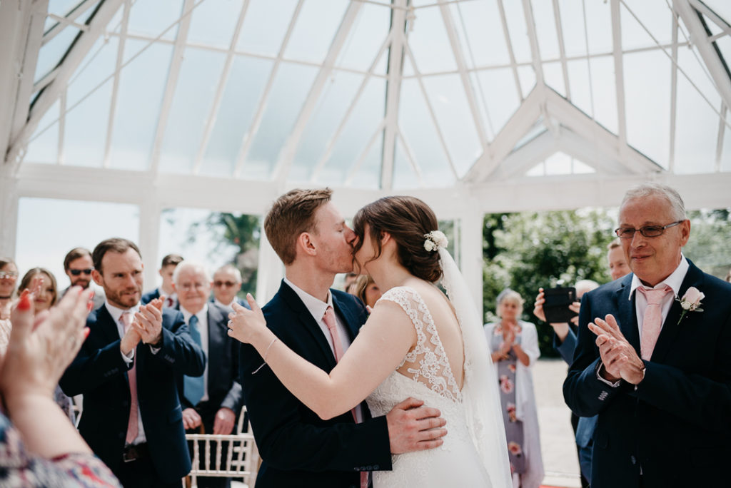 Garden Party wedding in Broadway Country House in Wales by Elaine Williams Photography (91)