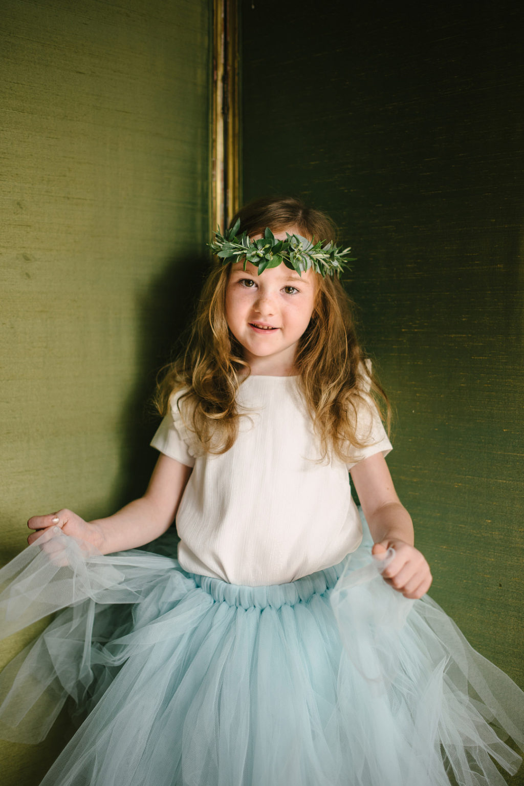 flower girl style, flower girl tutu, flower girl greenery crown