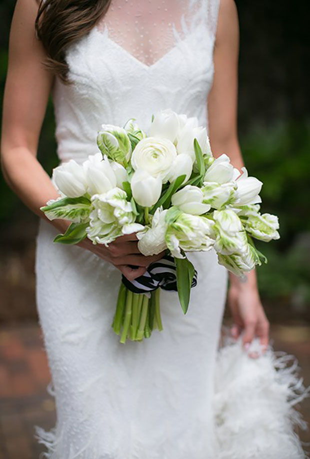 An Essential Guide to Spring Wedding Flowers | onefabday.com