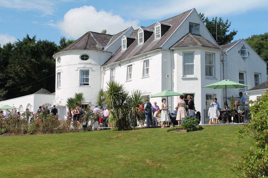 Garden party wedding venues Ireland, outdoor wedding venues in ireland Inishannon House Hotel