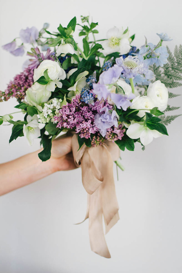 An Essential Guide to Spring Wedding Flowers | onefabday.com