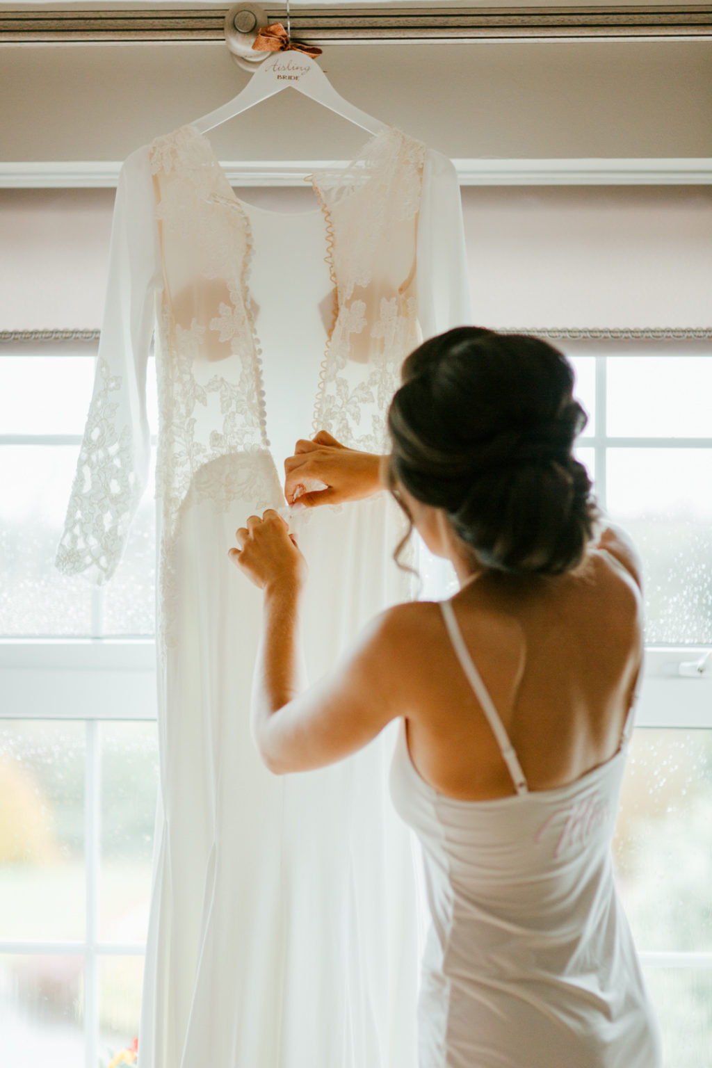 wedding dress alterations tips and advice (1)