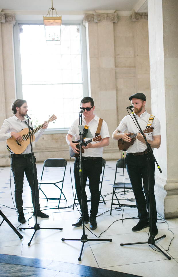 elegant wedding in dublin city hall