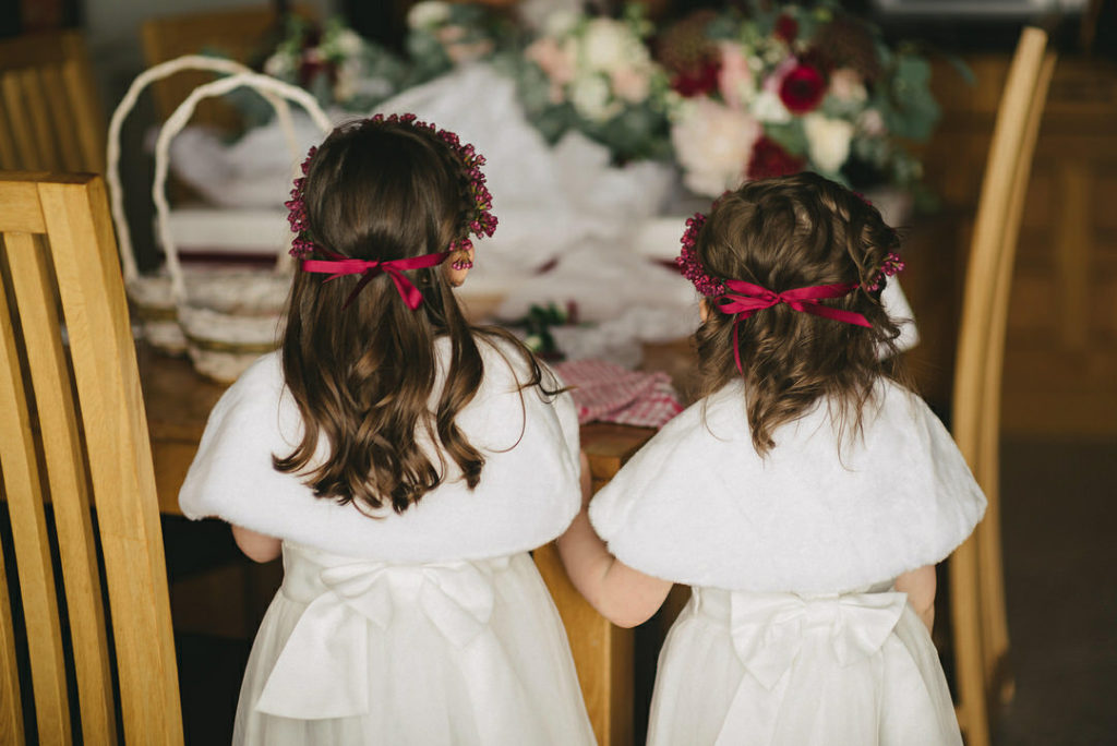 flower girls ribbon hair